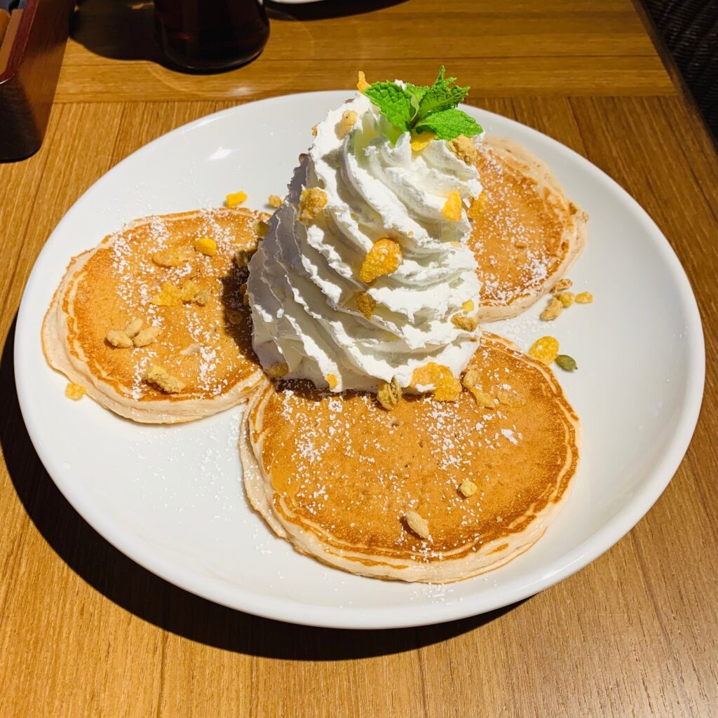 パンケーキ ホイップ&ホイップ